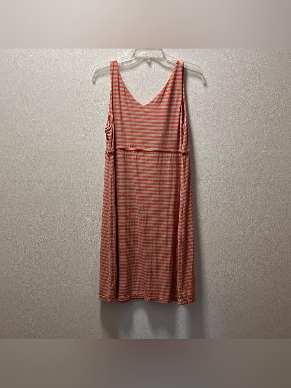 Athleta Versatile Stylish Sleeveless V-Neck Striped Coral & Tan Midi Dress, XL